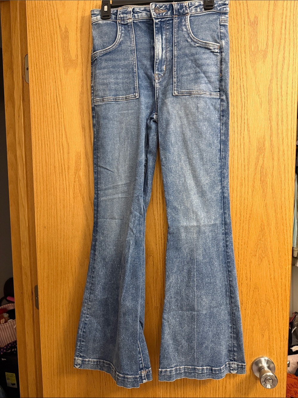 American Eagle Outfitters Women's Flare Jeans - Medium Blue Wash